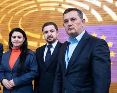 Europarlamentarii AUR, scrisoare către comisarul pentru Coeziune şi Reforme, Raffaele Fitto, privind criza fără precedent provocată de golirea lacului de acumulare de la Paltinu