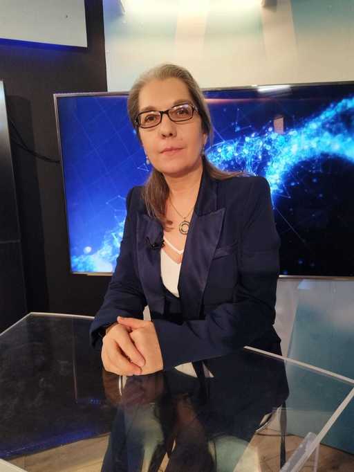 Prof. dr. Elvira Brătilă: Aş spune că mult sub 1% din cazurile de endometrioză nu se pot opera laparoscopic sau robotic