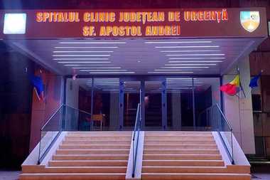 Directorul Spitalului Judeţean Constanţa: Am medici care fac kite, pe care îi văd în cârciumi când plec acasă, care fac sală, dar sunt scutiţi de gărzi pentru că nu pot sta mai mult de două ore în picioare/ Au până în 50 de ani