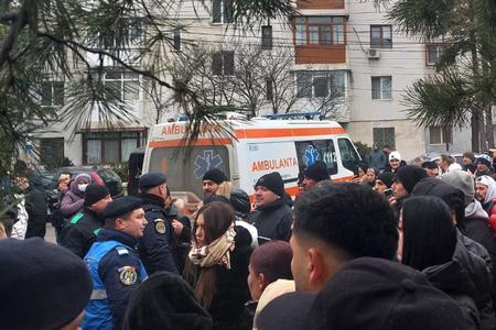 Buzău - Necropsia în cazul tânărului de 25 de ani mort la spital înainte să fie operat după un accident rutier a fost amânată cu o zi, la cererea familiei