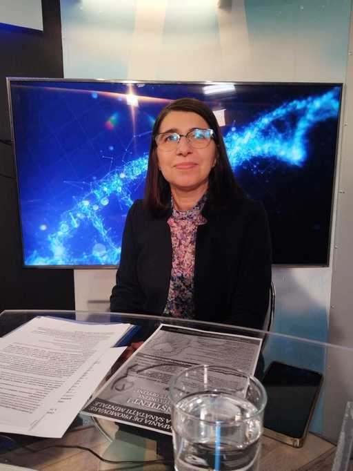 Dr. Eugenia Bratu (INSP): Nu am da un drog copiilor cu bună-ştiinţă. Aşa cum nu am da copiilor cu bună-ştiinţă un drog, trebuie să avem grijă cum le dăm aceste medii digitale