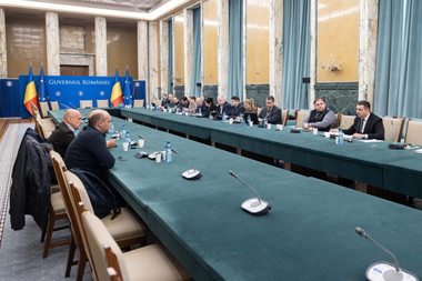 BNS: Sunt necesare reglementări urgente şi coerente ale pieţei muncii în domeniul lucrătorilor migranţi - protejarea drepturilor acestora, prevenirea abuzurilor şi combaterea exploatării prin muncă