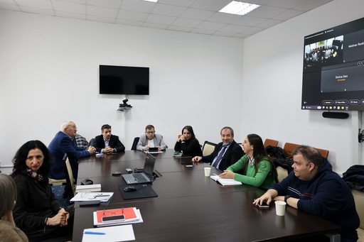 Discuţii la Ministerul Sănătăţii despre neplata primei zile de concediu medical: Ministrul a propus sa se plătească prima zi în cazul bolilor cronice cu internare periodică. Asociaţiile de pacienţi propun separarea codurilor de boală: cronică şi acută

