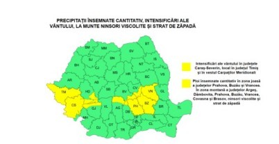 ANM: Ploi, în cea mai mare parte a ţării, lapoviţă şi ninsori în Moldova şi estul Transilvaniei şi ninsoare la munte, până vineri/ Cod galben de precipitaţii însemnate cantitativ, în 7 judeţe/ Cod galben de vânt puternic, în Timiş şi Caraş-Severin
