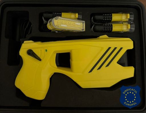 Sindicatul Europol, după ce doi poliţişti au fost agresaţi la Constanţa: Este realitatea zilnică din teren / Despre mijloacele de intervenţie ale agenţilor: Între vorba bună şi glonţ trebuie să existe o alternativă / Taserul nu este un moft