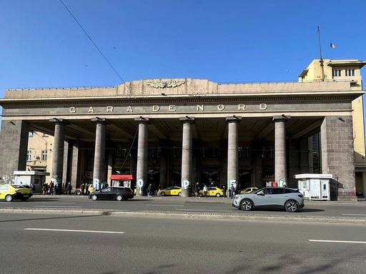 Întârzieri de aproape şase ore ale unor trenuri care sosesc sau pleacă din Gara Bucureşti Nord
