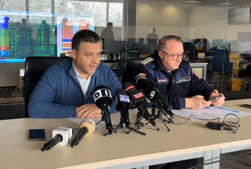 Ciprian Ciucu: Nu există artere principale blocate, se circulă în condiţii de iarnă, dar Capitala nu e paralizată/ Fac un apel către populaţie să nu iasă din casă dacă nu e neapărat nevoie şi să nu folosească maşina personală