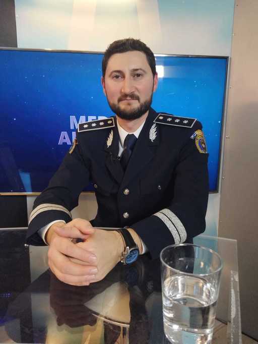 Comisarul-şef Alexandru Leuţu: Dacă ne raportăm la anul şcolar 2024-2025 observăm o scădere la faptele penale înregistrate, la nivel naţional, în mediul şcolar sau în zona adiacentă cu 27%. Scădere de 37%, la fapte asimilate bullyingului
