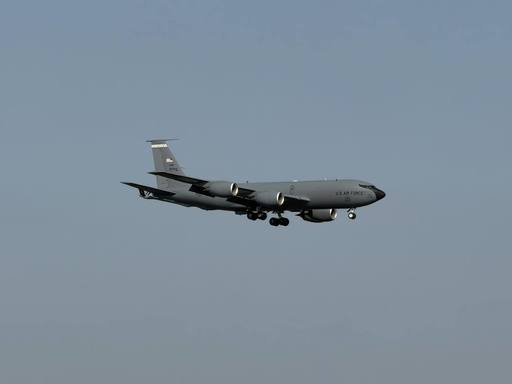 Primele misiuni de realimentare aeriană, efectuate de avioanele Forţelor Aeriene Americane – Radu Miruţă: Trei aeronave au plecat, au zburat în afara spaţiului aerian românesc / Dacă au alimentat sau nu, nu este o chestiune care ni se raportează nouă

