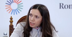 Mirabela Grădinaru: Ca mamă, vă spun cu sinceritate că una dintre cele mai mari temeri ale mele este ca într-o zi, propriul copil să ajungă să se simtă atât de singur, atât de trist, încât să caute alinare într-o adicţie