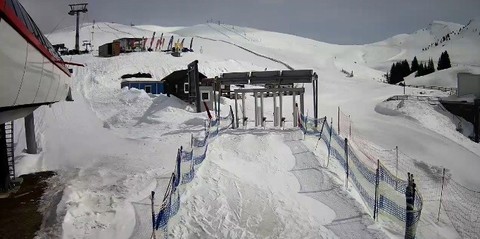 Mijloacele de transport pe cablu de la Sinaia pornesc, de la 1 aprilie, cu o o oră mai târziu, în cursul săptămânii