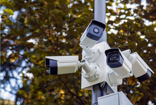 Ministerul de Interne avertizează asupra unui fake news referitor la monitorizarea integrală a traficului pe drumurile naţionale şi în Bucureşti: Textul amestecă nume de proiecte fictive cu fragmente de realitate pentru a induce în eroare

