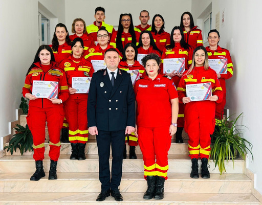 „Salvator din pasiune”. Un deceniu de la debutul programului naţional de voluntariat iniţiat de Departamentul pentru Situaţii de Urgenţă - Peste 18.000 de voluntari, dintre care 7.700 activi - VIDEO