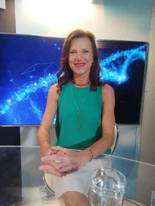 Dr. Lorelei Nassar, chirurg maxilo-facial: Pacienţii cu boli cronice sau infecţioase necesită protocoale specifice, sistemul medical românesc trebuie perfecţionat când vine vorba de ei