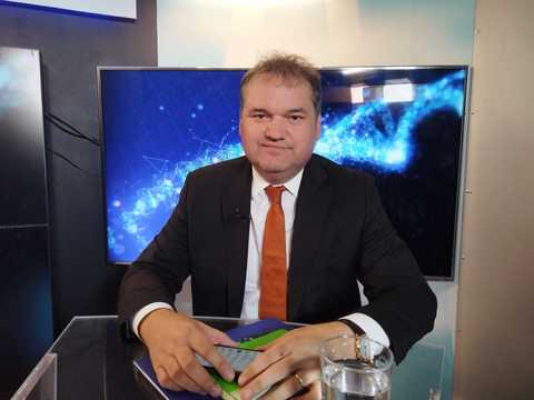 Ministrul interimar al Sănătăţii nu se aşteaptă la plecări din sistem în urma implementării noi legi a salarizării unitare a bugetarilor