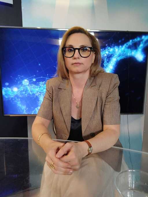 Dr Ioana Silion: Tinerii deja au un comportament adictiv în legătură cu reţelele sociale, cu internetul în general, pentru că au crescut în acest fel/ Ajung să aibă probleme din cauza asta, nu se pot conecta cu lumea reală