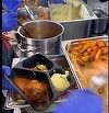 Aproape 570 de copii din Cluj-Napoca, aflaţi în situaţie de risc de excluziune şi marginalizare socială, vor mânca la Cantina Socială / 19 dintre copii au sub un an / Boc: Niciun copil nu va mai pleca flămând la culcare! - VIDEO