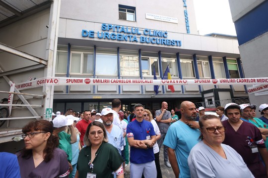 INQUAM PHOTOS, George Călin. Grevă de avertisment la Spitalul Floreasca
