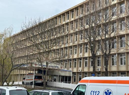 Lipsa de personal, nerezolvată la Spitalul din Mangalia. Din 32 de posturi solicitate, au fost aprobate numai 6, două sunt pentru medici. Manager: „8 zile pe lună noi putem să asigurăm urgenţa în pediatrie. Este critic”