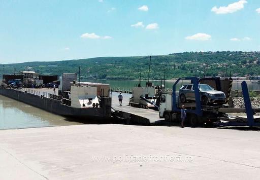 Cursa de bac Călăraşi - Ostrov, suspendată temporar din cauza nivelului foarte scăzut al Dunării/ Anunţul Poliţiei de Frontieră Giurgiu