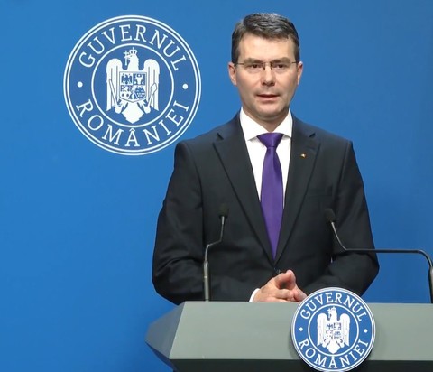 Preşedintele CNAS: Suntem într-o situaţie foarte dificilă şi aş vrea să fac apel public să depolitizăm subiectul. Politica medicamentului trebuie să fie fără politică