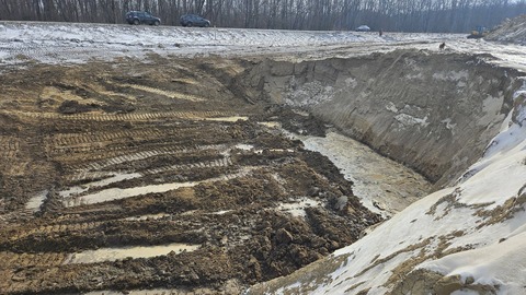 Ministerul Mediului a trimis Parchetului General Raportul Corpului de Control privind ABA şi SGA Olt care ar fi ignorat „ani la rând” exploatarea „ilegală” a peste 6,67 milioane de metri cubi de agregate minerale/ Ce spune Diana Buzoianu