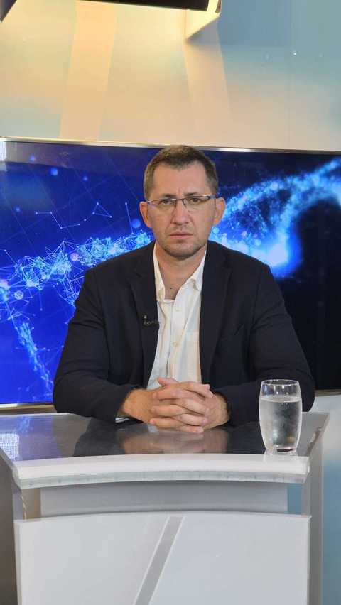 Dr. Octav Ginghină: Există studii demonstrate că meditaţia, rugăciunea, toate aceste lucruri favorizează efectele tratamentului în cancer/ E foarte important să nu renunţe la tratament