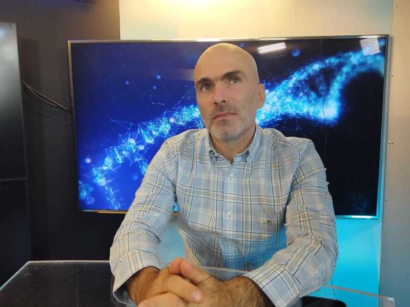 Dr. Bogdan Tănase: Chirurgia minim-invazivă este, din punctul meu de vedere, un mare pas înainte/ lucrurile au început să se multiplice şi să se translateze şi în domeniul chirurgiei oncologice, şi în domeniul chirurgiei toracice