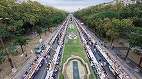 Primăria Capitalei: A fost o atmosferă incredibilă azi, în centrul Capitalei, unde 20.000 de oameni s-au aşezat la cea mai lungă masă din lume, de 5 km. Şi, da, am bătut recordul mondial! - FOTO