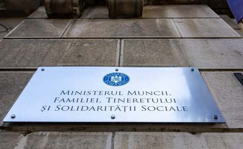 Ministerul Muncii anunţă că nu a primit decizia instanţei cu privire la platforma pentru angajarea muncitorilor străini, dar va ataca sentinţa / A cerut identificarea cererilor deja depuse, pentru clarificarea modului în care pot fi soluţionate