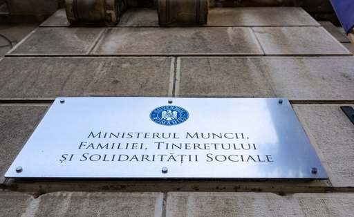 Ministerul Muncii anunţă că nu a primit decizia instanţei cu privire la platforma pentru angajarea muncitorilor străini, dar va ataca sentinţa / A cerut identificarea cererilor deja depuse, pentru clarificarea modului în care pot fi soluţionate