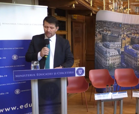 Secretar de stat în Ministerul Educaţiei: Cariera diactică în România în continuare este atractivă, chiar dacă mai avem foarte mult de lucru. E important şi statutul, nu se câştigă la nivel de profesie, pentru acest lucru trebuie să muncim fiecare
