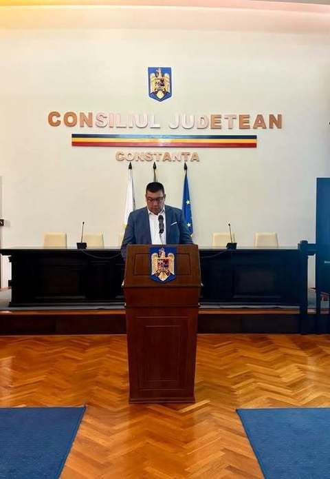 Guvernul l-a eliberat din funcţie pe Picoiu Adrian-Teodor, prefectul judeţului Constanţa, pentru că nu a făcut dovada absolvirii programului de formare specializată