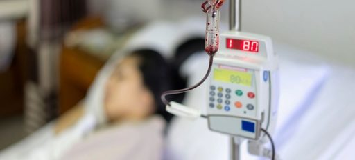 O nouă terapie împotriva unei forme rare de cancer care afectează măduva osoasă, autorizată în SUA