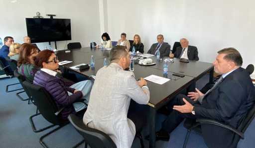 Prevalenţa tulburărilor mintale şi de comportament aproape s-a dublat în ultimii 10 ani / Rafila: Una dintre propunerile colegilor mei a fost să avem o Cartă Albă a Sănătăţii Mintale în România / Ce ar trebui să conţină documentul