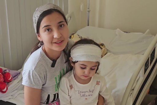 Iaşi: Fetiţă de trei ani, diagnosticată cu o tumoare severă, salvată de medici / Fetiţa a fost transferată de la Botoşani, cu dureri severe de cap, vărsături şi tulburări de vedere / Intervenţie chirurgicală extrem de dificilă

