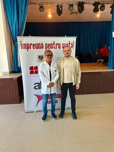 Caravana medicală, condusă de prof. universitar Dorel Săndesc şi secretarul de stat Alexandru Rogobete, a ajuns în comuna Crişan, din Delta Dunării, alături de 28 de medici: Peste 10 procente dintre localnici au beneficiat de consultaţii şi analize