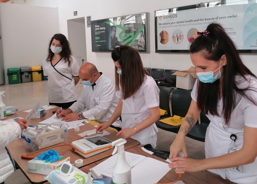 Spirometrii gratuite, în mall-urile din Sibiu, în zilele de 29 şi 31 mai / Specialişti: Riscul de a dezvolta BPOC este în relaţie atât cu cantitatea de tutun fumată pe zi, cât şi cu numărul de ani de fumat
