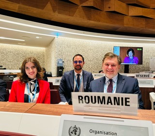 România, la a 77-a Adunare Mondială a Sănătăţii / Alexandru Rafila a vorbit despre investiţii care trebuie dublate de măsuri care să asigure resurse umane suficiente, bine pregătite şi motivate / Agenda discuţiilor

