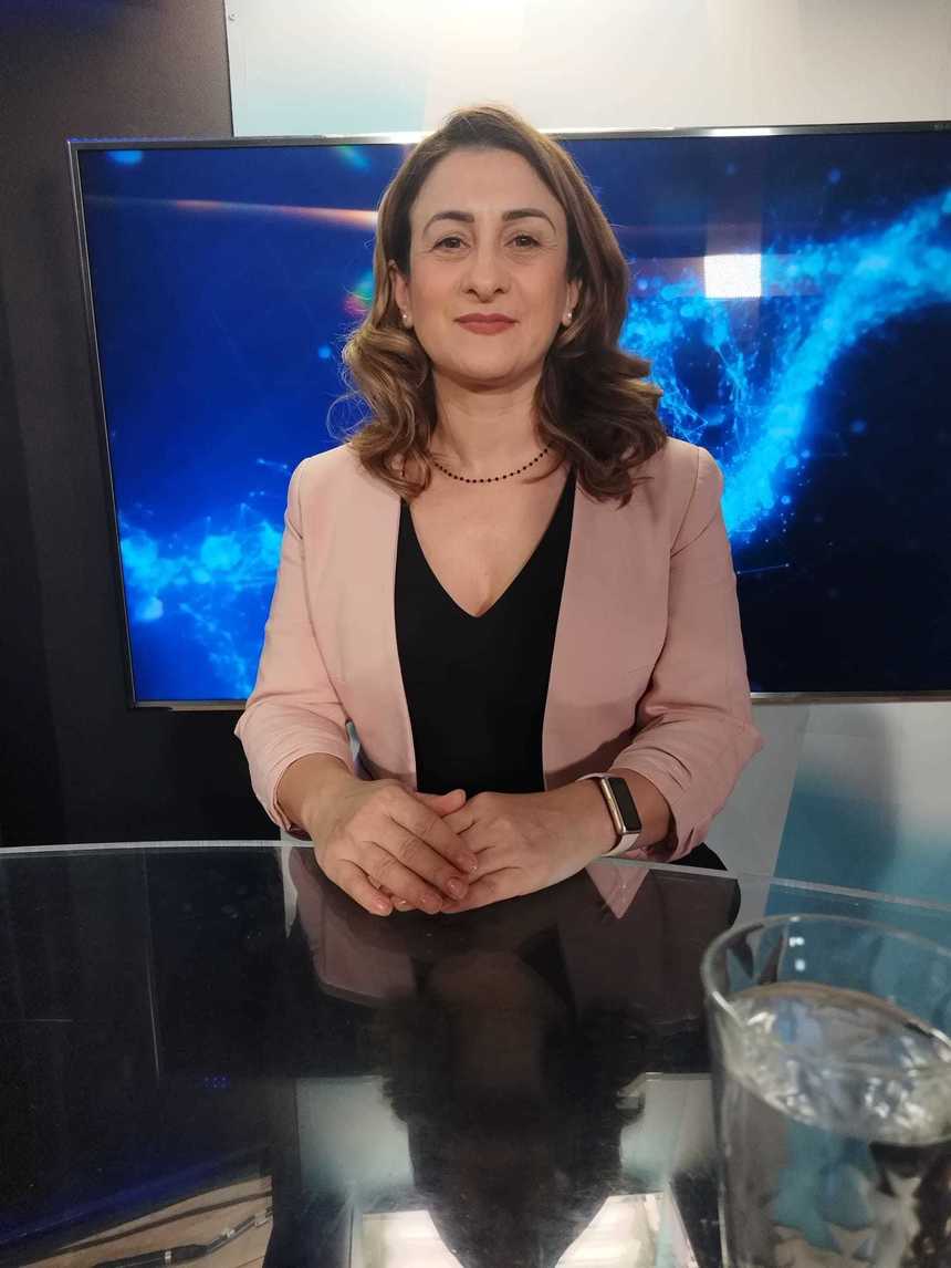 Anca Bălăşoiu, moaşă licenţiată: Legislaţia nu permite naşterea la domiciliu, în România / Nu recomand naşterea acasă, cred că într-o instituţie medicală este cel mai potrivit