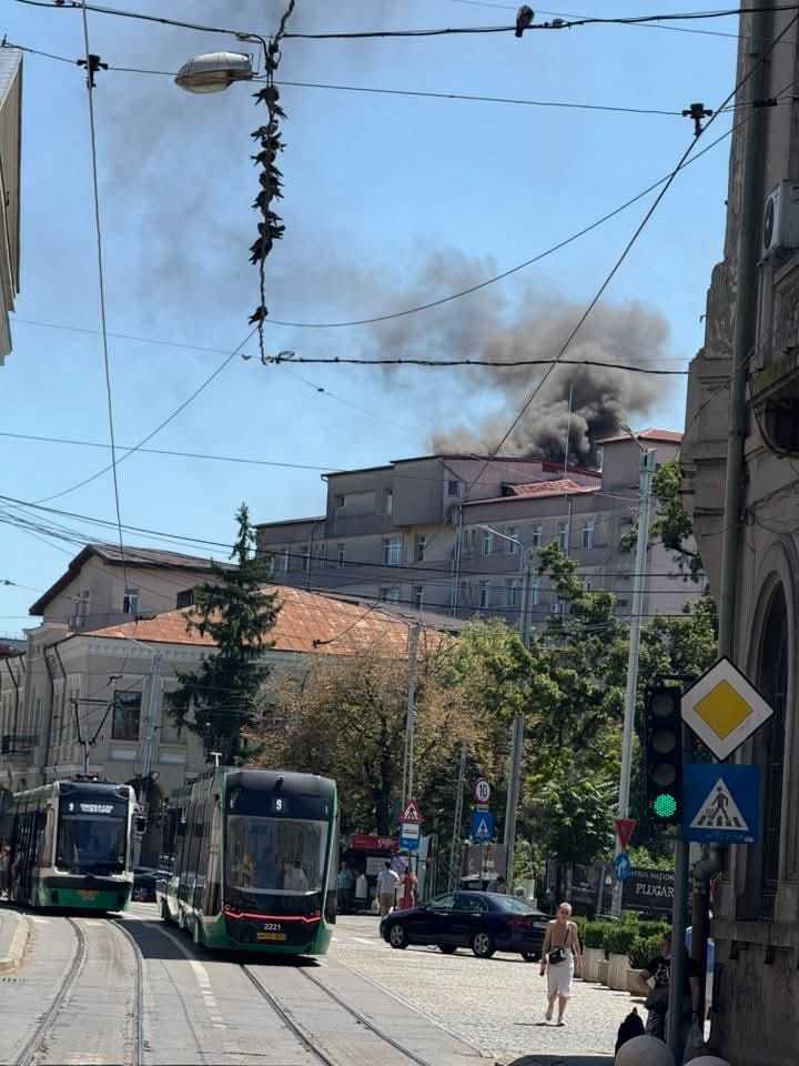 Colegiul Medicilor, după incendiul de la Maternitatea ”Cuza Vodă” din Iaşi, reiterează necesitatea dezvoltării infrastructurii medicale ca prioritate constantă pe agenda publică