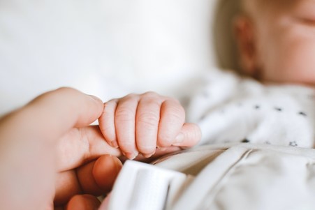 Un nou instrument pentru monitorizarea dezvoltării sugarilor, începând cu ziua 16 de viaţă