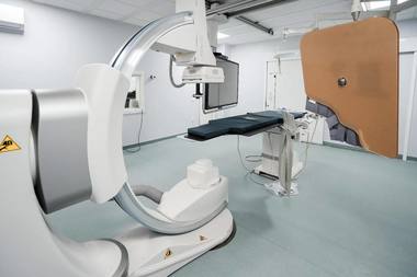 Spitalul Judeţean Galaţi a intrat în Programul Naţional de Acţiuni Prioritare pentru Infarctul Miocardic Acut / Alexandru Rogobete: De prea multe ori, diferenţa dintre viaţă şi moarte a fost dată de distanţa până la un spital pregătit 