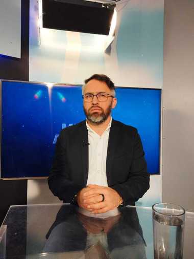 Medicul Sorin Pletea, psihiatru: Un studiu recent arată că persoane care consumă energizante au risc mai mare de anxietate şi de ideaţie de suicid. Aşa că, mai ales la copii, e bine să evite

