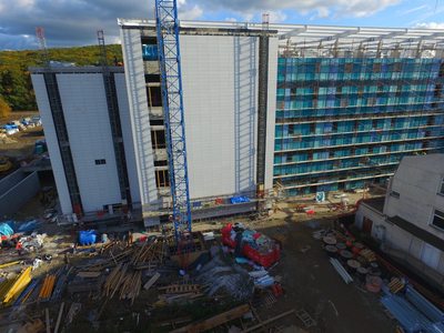 Ministrul Sănătăţii: În curând, marii arşi vor fi trataţi în România, acasă / Ministrul prezintă stadiul centrelor de la Târgu Mureş şi Timişoara 

