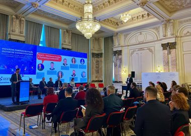 Preşedinte CNAS: Este nevoie şi de asigurări complementare de sănătate în România / Niciun sistem de asigurări sociale de sănătate nu poate susţine singur întreaga greutate a nevoilor medicale moderne