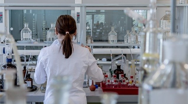 Ar putea terapiile care combat îmbătrânirea celulară să ajute la tratarea bolilor metabolice?