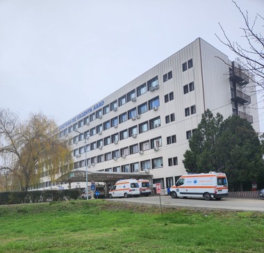 O fetiţă de doi ani, salvată de medicii de la Spitalul Judeţean Arad / La internare se afla în stare gravă şi a fost diagnosticată cu infecţie pulmonară