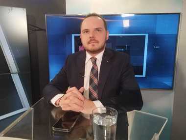 Alexandru Rogobete: Vom da posibilitatea spitalelor de urgenţă ca, pentru anumite secţii din interiorul acestor spitale, gărzile să fie organizate în 12 ore