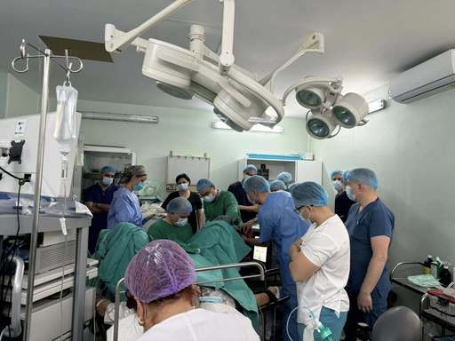Premieră medicală la Spitalul Judeţean de Urgenţă Piteşti – Doi pacienţi au beneficiat de proceduri de tratament modern al adenomului de prostată prin enucleere cu lasee / Spitalizarea, redusă de la două săptămâni la 48 de ore

